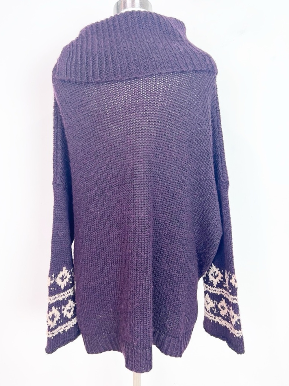 FREE PEOPLE FAIR ISLE SPLIT NECK PURPLE TAN SWEATER WOMENS SZ LARGE NWT - Picture 3 of 8